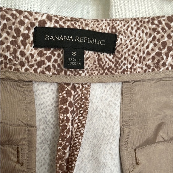 Banana Republic Avery style python print pants, size 8 - Picture 2 of 4